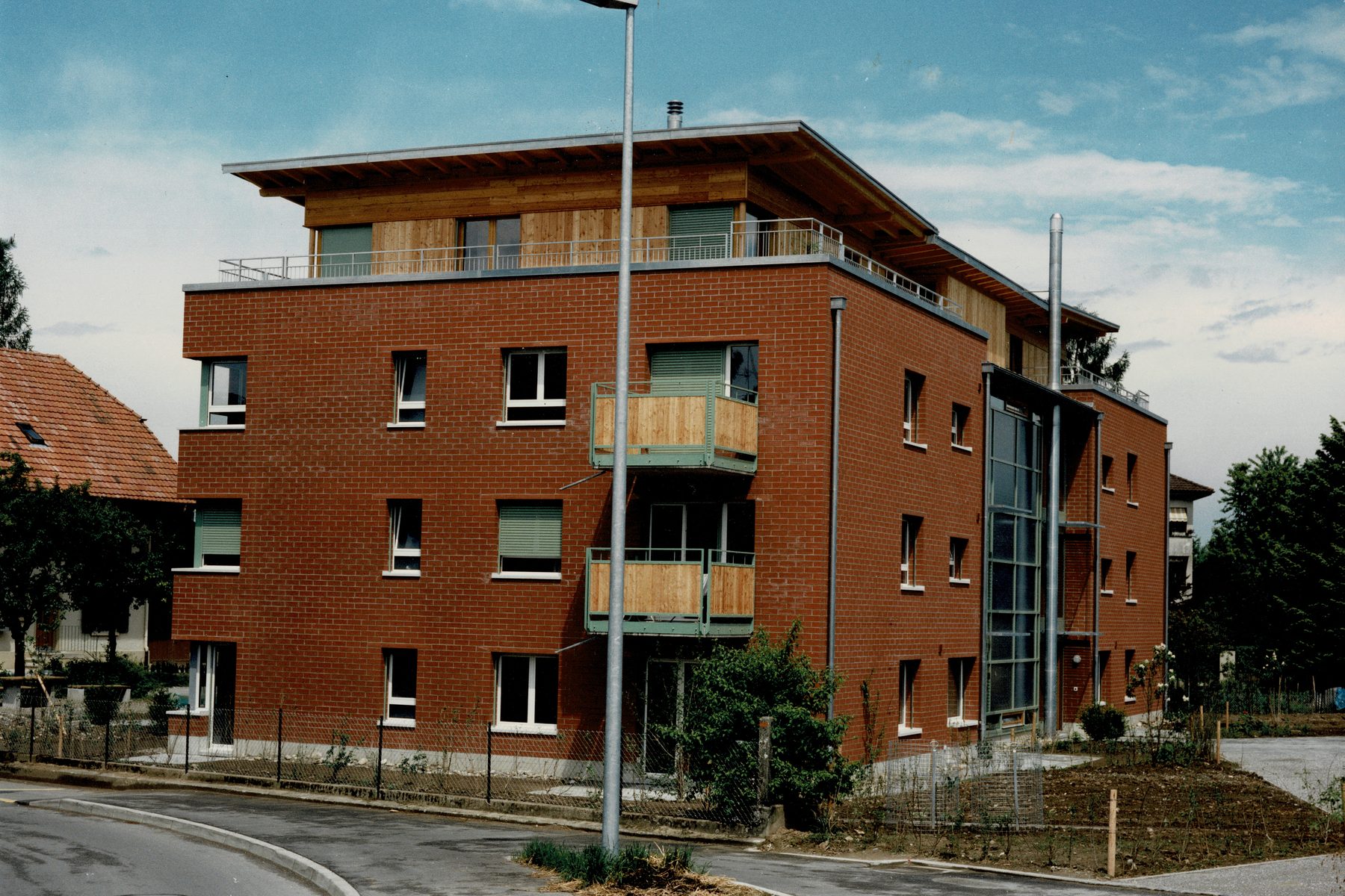Mehrfamilienhaus Mourten
