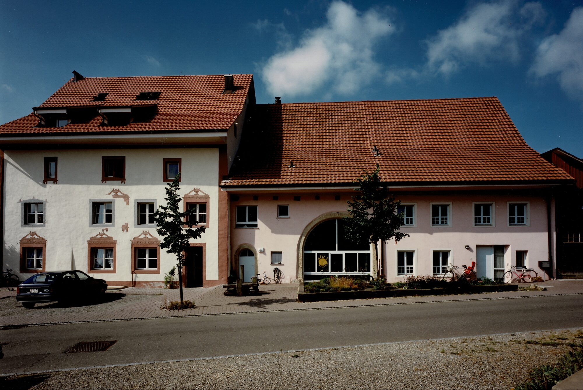 Trottgasse 3 und 5 (1984) und 1 (1989)